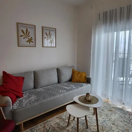 Appartamento West 37 *