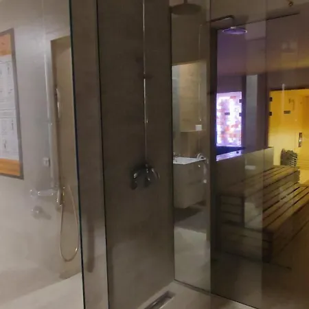 Appartamento West 37 *