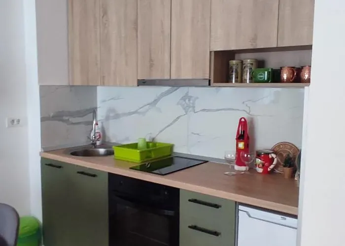 アパート West 37 *